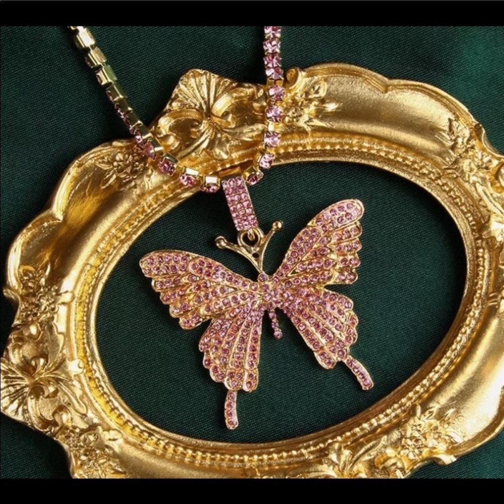 Butterfly 🦋 Necklace Pink